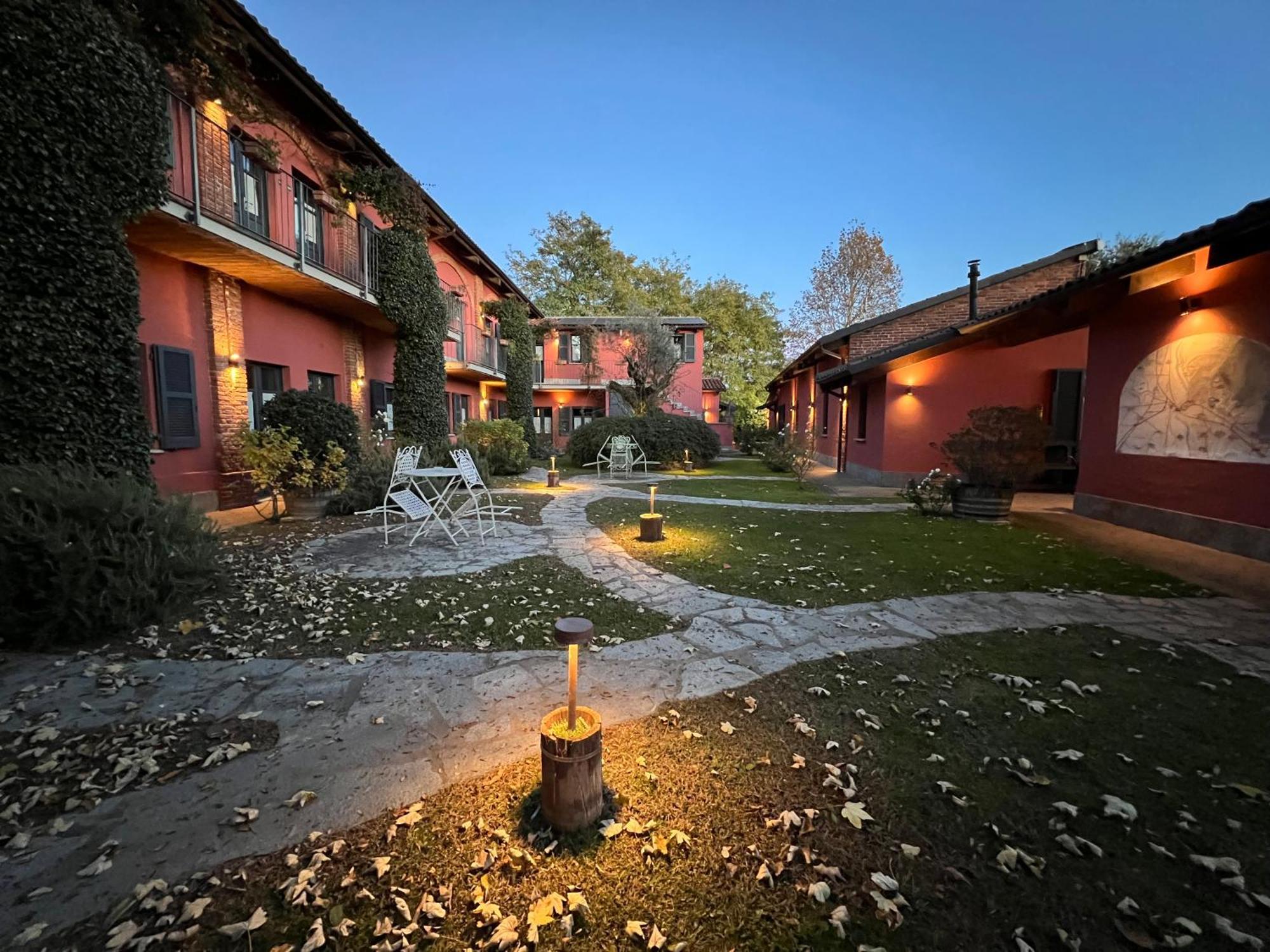 Le Serre Suites & Apartments Moncalieri Exterior foto
